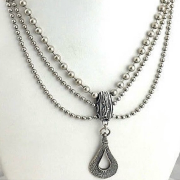 Silpada unique Sterling Silver 3 strand Necklace with oxidized Pendant. 18” - Picture 3 of 4